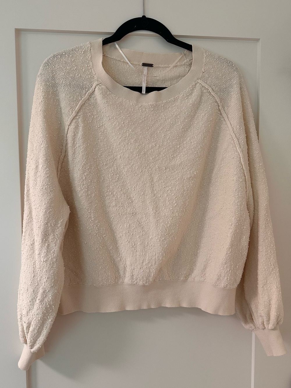 Cream Women’s Bouclé Sweatshirt Sweater